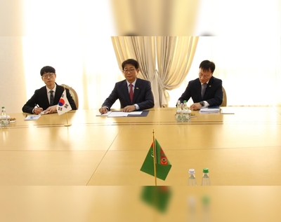 Aşgabatda Koreýa Respublikasynyň ýer, infrastruktura we ulag ministri bilen duşuşyk geçirildi