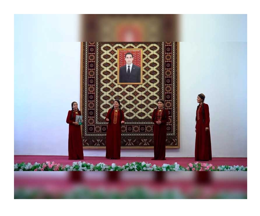 Daşoguzdaky mugallymçylyk mekdebinde «Pederleriň ýörelgesi — nesillere görelde» atly maslahat geçirildi