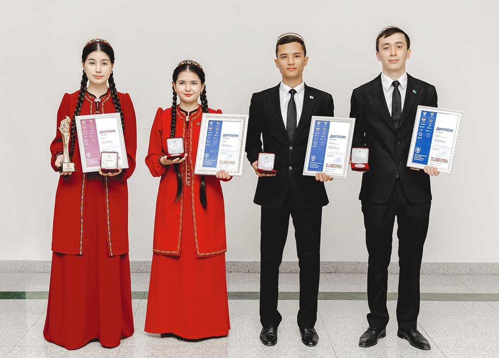 Halkara olimpiadadaky üstünlikli çykyşlar