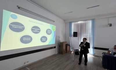 Turkmen customs officers exchange experience with Uzbek colleagues