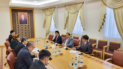 Türkmenistan – Mawrikiý Respublikasy: bilim ulgamynda hyzmatdaşlygy ýola goýmagyň mümkinçilikleri maslahatlaşyldy