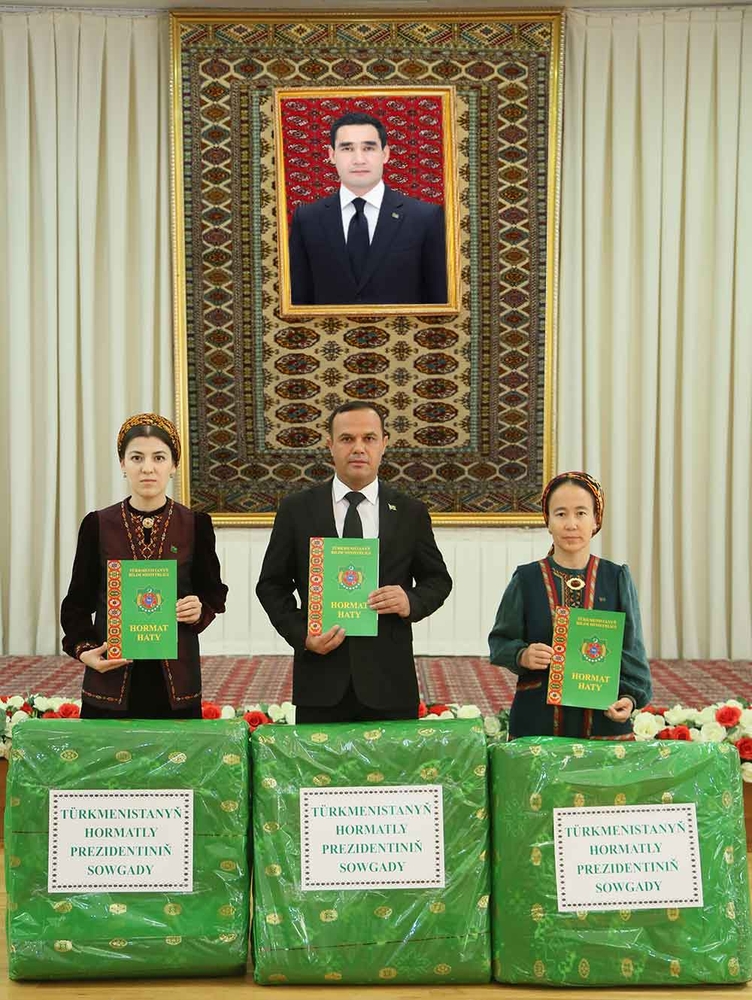 «Magtymgulynyň arzuwlan zamany geldi» atly döredijilik bäsleşiginiň dabarasy