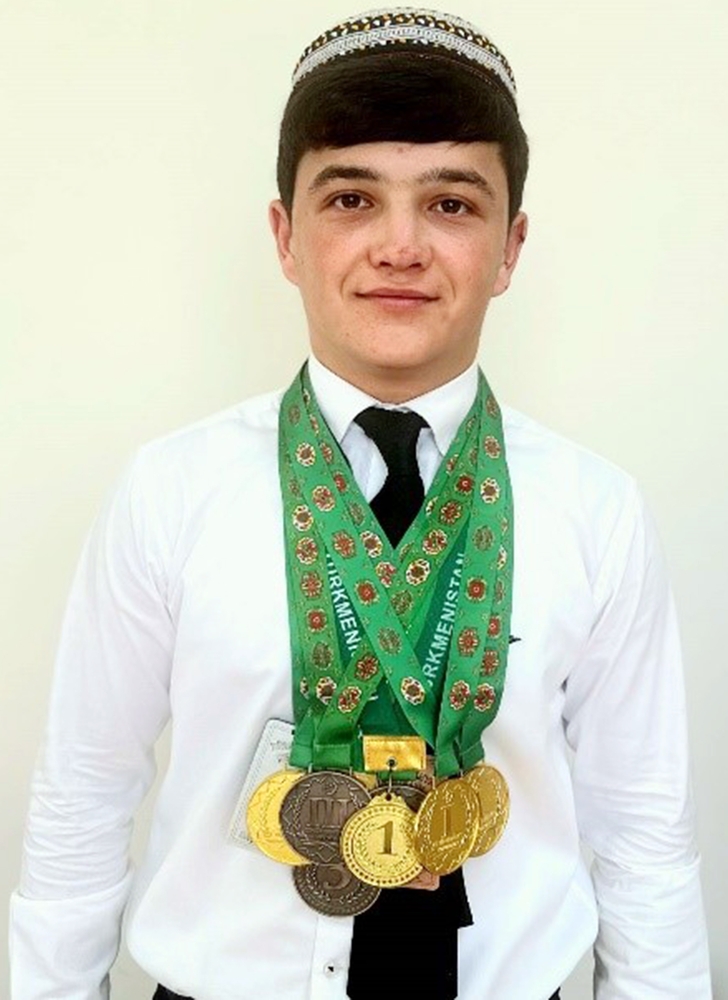 Bagtdan paýly, sylagdan serpaýly ýaşlar!