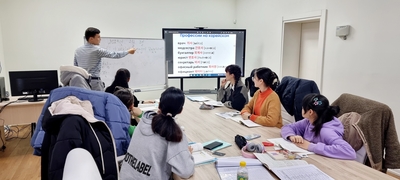 Idols. Dramas. BTS. STRAY KIDS. Kimchi. Pulgoki