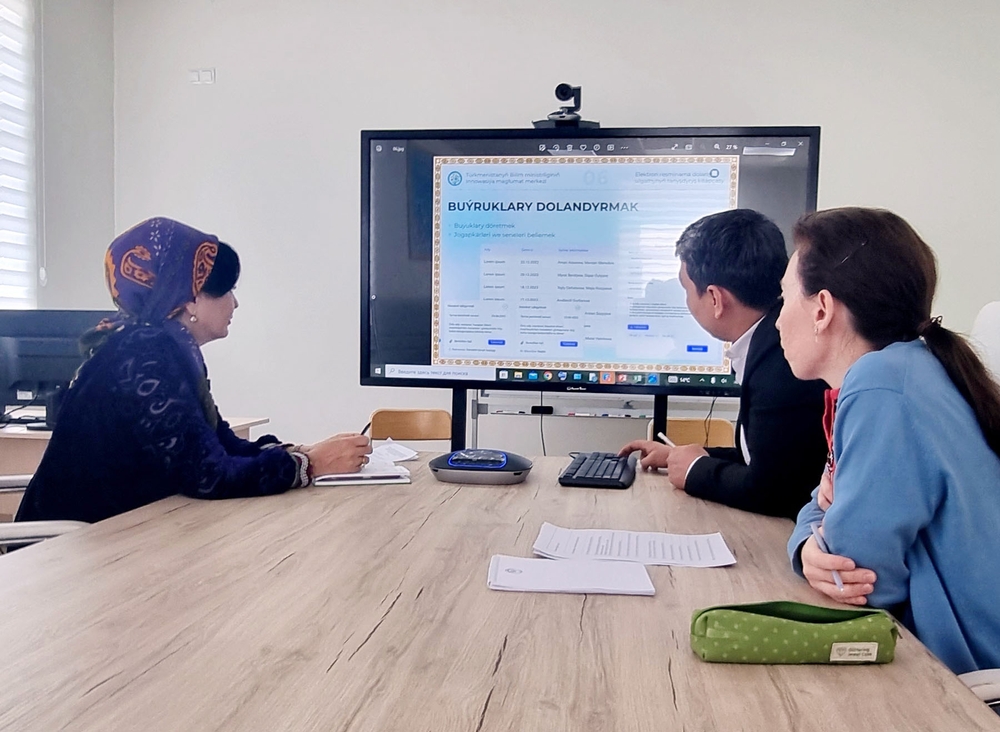Innowasiýa maglumat merkezi welaýatlardaky ýokary we orta hünär okuw mekdepleri üçin onlaýn maslahaty geçirdi