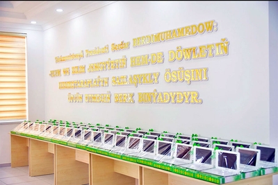More than 155 thousand first-graders of Turkmenistan will receive laptops as a gift in the new school year