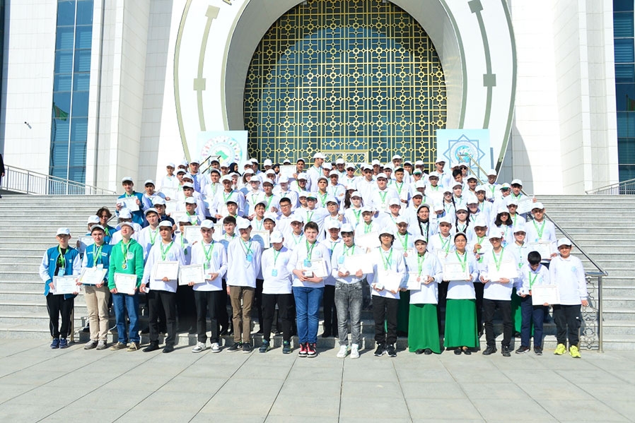 The award ceremony of the winners and the closing of the International Mathematical Olympiad took place in Turkmenistan