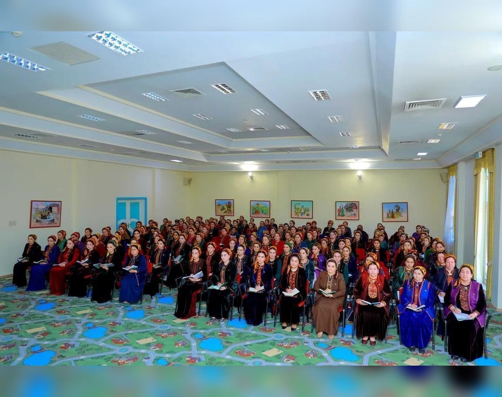 Methodological training of education workers is being improved