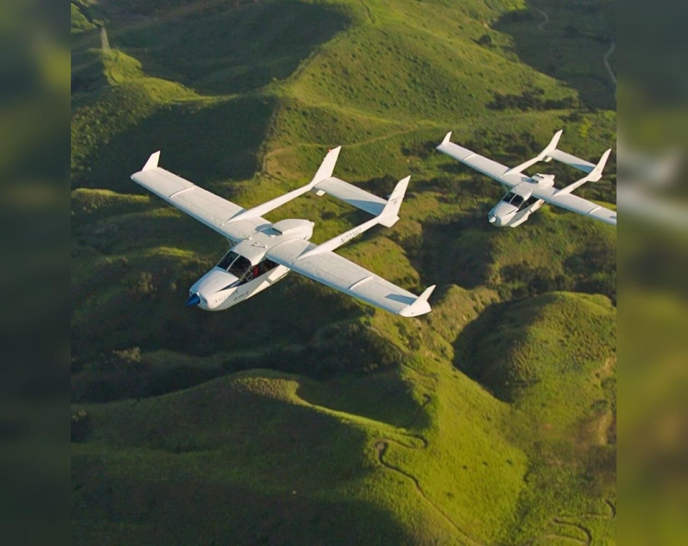 A NEW ELECTRIC HYBRID CENTER HAS SET A RECORD FOR THE LONGEST