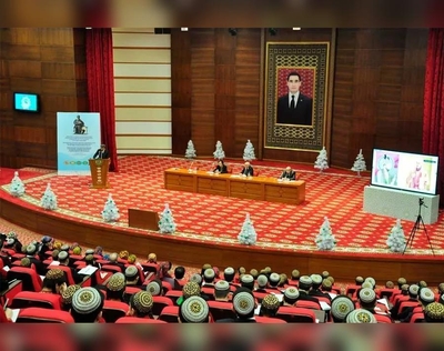 Halkara gatnaşyklary institutynda Magtymguly Pyragynyň doglan gününiň 300 ýyllygyna bagyşlanan maslahat geçirildi