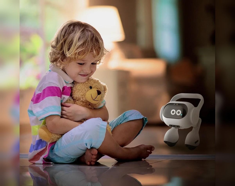 ROBOT ASSISTANT FOR YOUR HOME: LG PRESENTS AN INTELLIGENT NEW PRODUCT