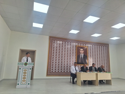 Bilim  ulgamynyň  binýady  berkeýär