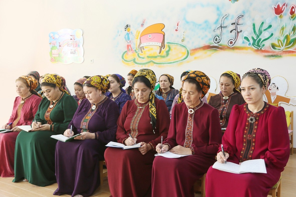 Okuw-terbiýeçilik işlerini guramagyň usullary