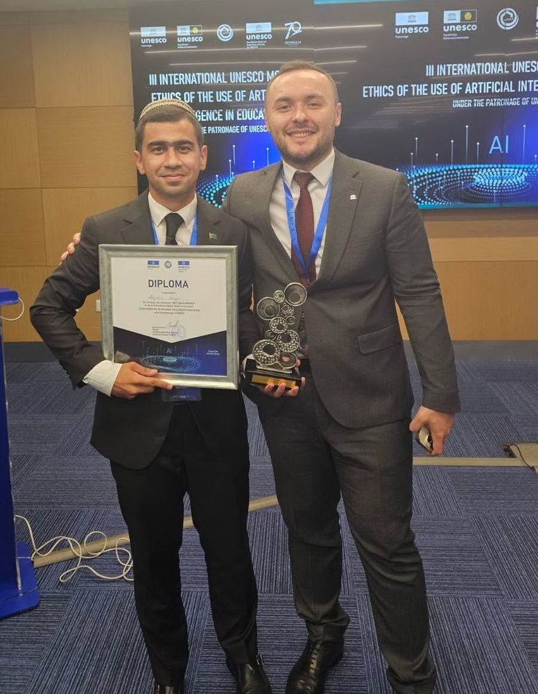 Искусственный интеллект на службе образования