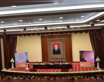 Aşgabatda Magtymguly Pyraga bagyşlanan halkara maslahat geçirildi