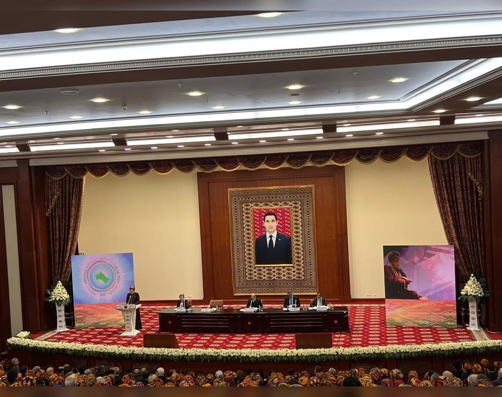 Aşgabatda Magtymguly Pyraga bagyşlanan halkara maslahat geçirildi