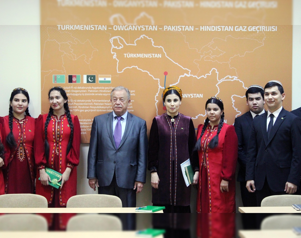 Training course on transport diplomacy was held at the IIRMFA