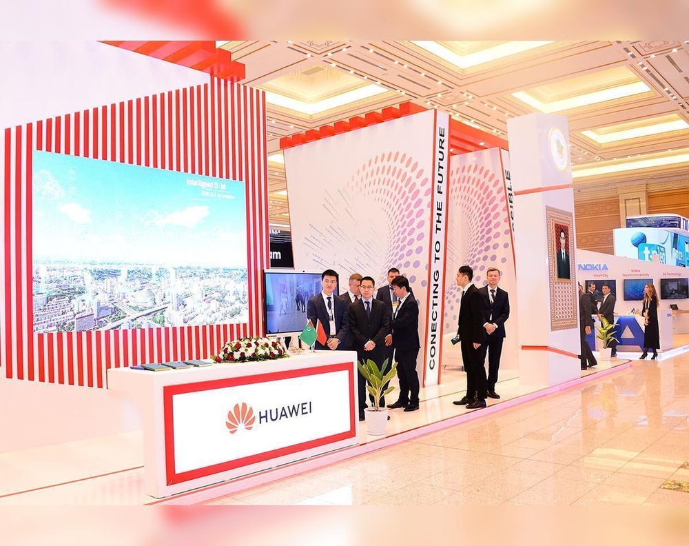 Paýtagtymyzda üstaşyr-ulag ulgamy boýunça halkara forum öz işine başlady