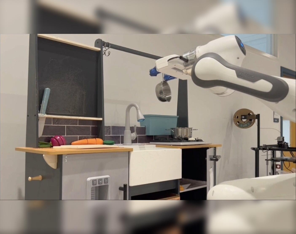 Okuwda ulanyljak täze robot tanyşdyryldy