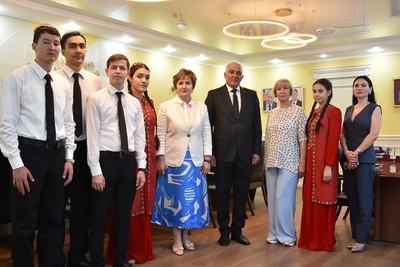 Türkmen talyp lukmanlary Astrahanda tejribe geçdiler