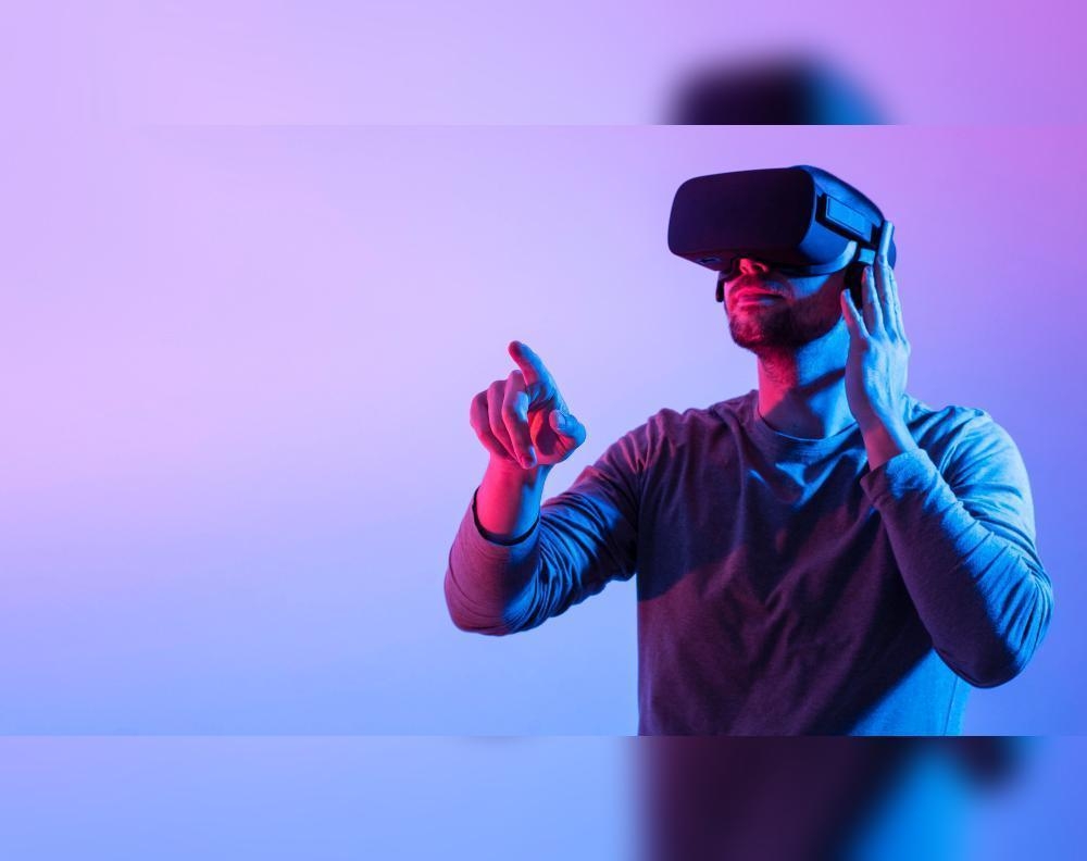 VR we AR geljegiň tehnologiýalary