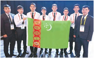 Четырёхкратная победа юных математиков