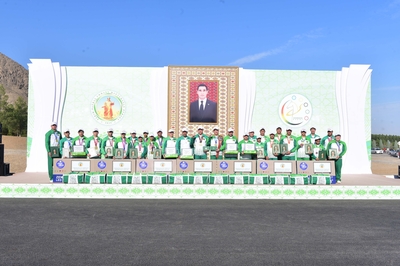 Uly ruhubelentlige beslenen sport çäreleri