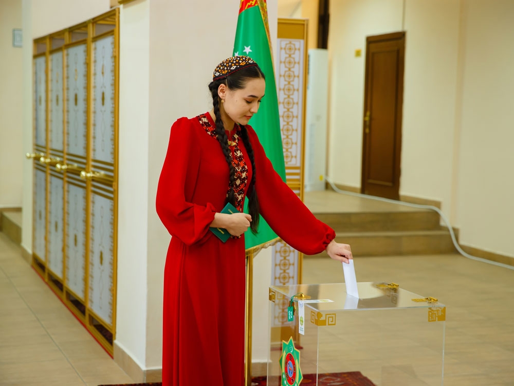 SAÝLAWLAR ÖZ IŞINE BAŞLADY