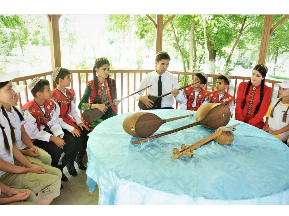 Gökdere jülgesinde dynç alýan çagalarda täsir galdyran dabara