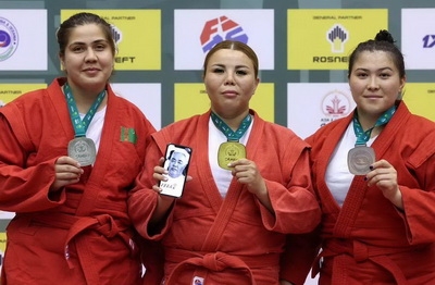 Türkmen samboçylarynyň üstünligi