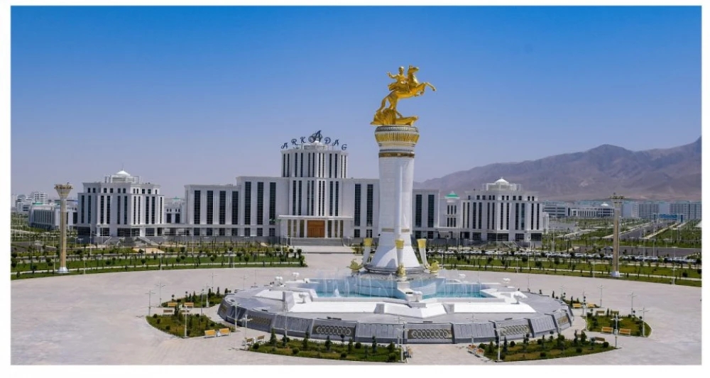 Türkmenistanyň Halk Maslahatynyň Başlygy Arkadag şäherine iş saparyny amala aşyrdy