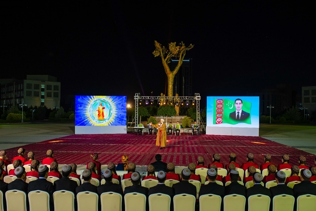 Сreative competition titled “Happy Braves of Powerful State”was competed among the  faculties of Yagshygeldi Kakayev International Oil and  Gas University