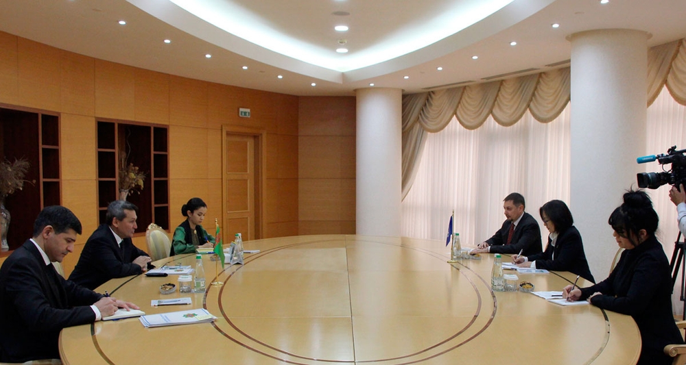 Meeting at the MFA of Turkmenistan with the Regional Director of the United Nations Development Coordination Office (UNDCO) for Europe and Central Asia