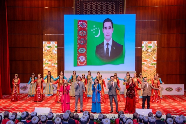 A musical ceremony was held on the occasion of the Day of Oil and Gas Industry and Geology Workers of Turkmenistan