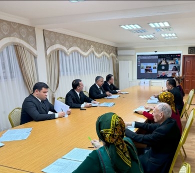 A meeting was held on cooperation with Kent State University, USA