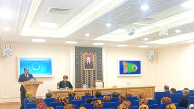 Usuly-amaly maslahat geçirildi  