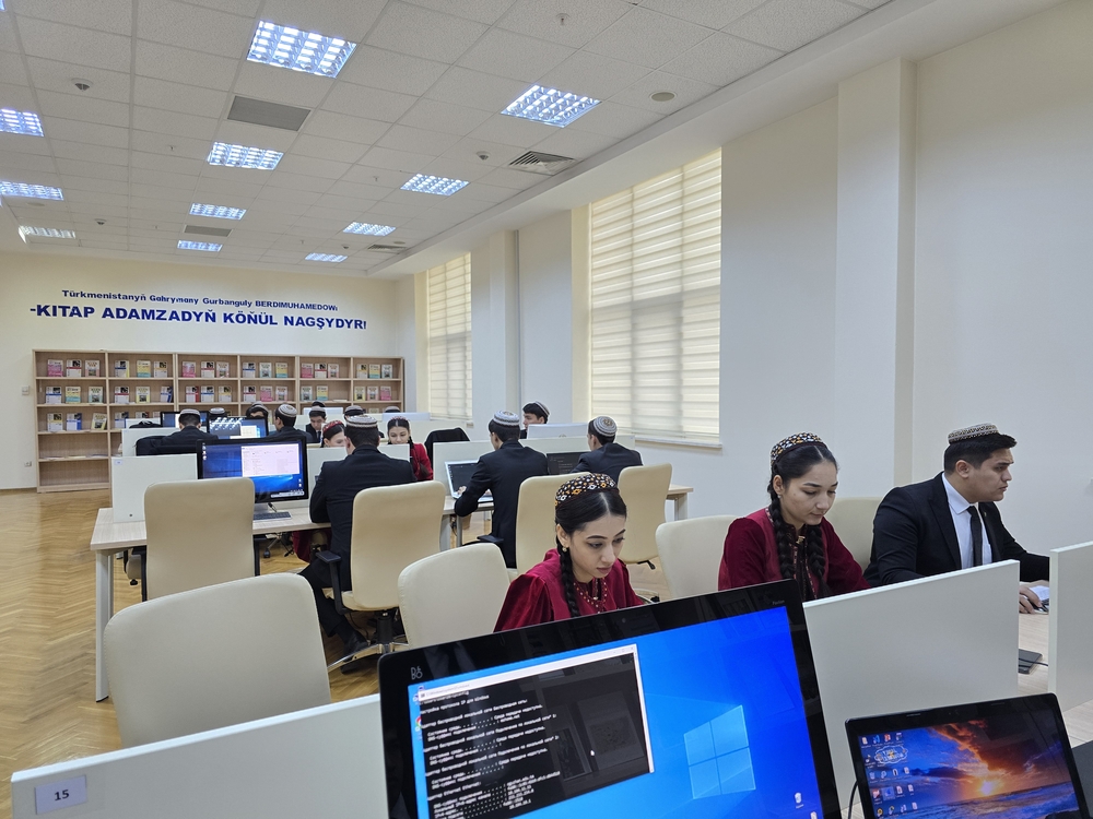 Oguz han Engineering and Technology University of Turkmenistan holds a cybersecurity hackathon.