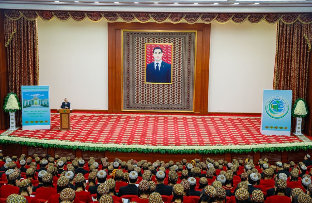 The first lesson entitled “International Year of Peace and Trust” of the second semester of the 2024-2025 academic year 