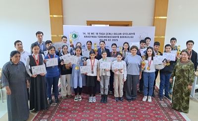 Küşt boýunça ýaşlaryň arasyndaky Türkmenistanyň çempionatynyň ýeňijileri sylaglandy