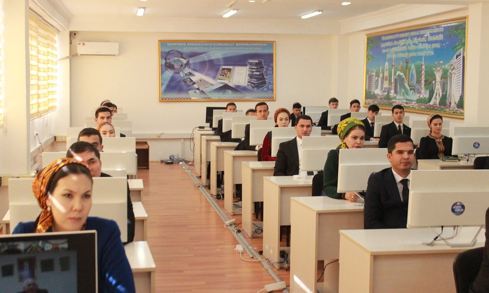 Halkara parahatçylyk we ynanyşmak ýyly
