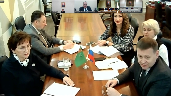 Türkmenistanyň we Astrahanyň lukmançylyk uniwersitetleri özara hyzmatdaşlygy ara alyp maslahatlaşdylar
