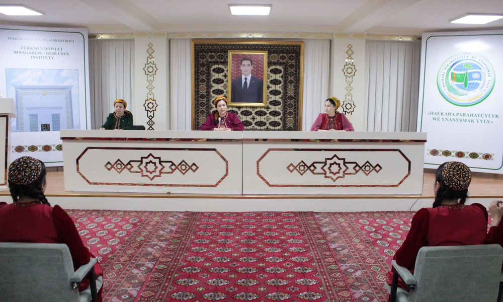 “Magtymguly Pyragy – türkmen edebiýatynyň şamçyragy” atly okuw seminary geçirildi