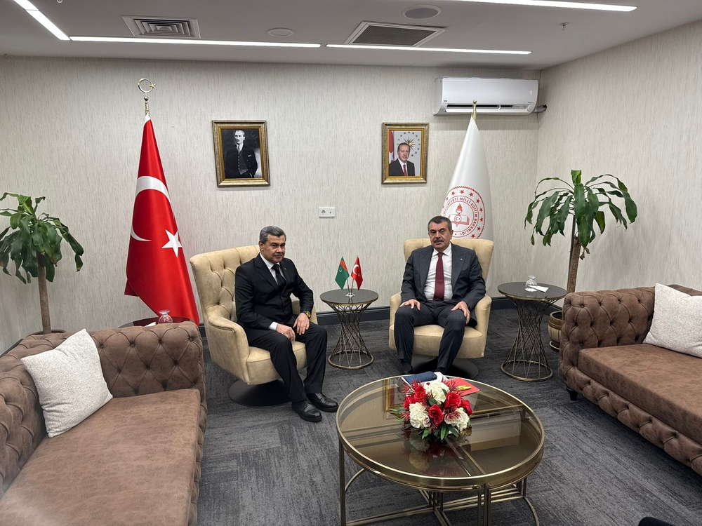 Turkmenistan and Turkey Strengthen Educational Cooperation