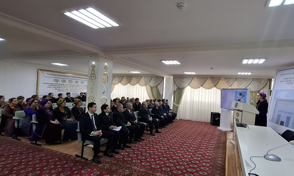 “Innowasion usullary ulanmak arkaly okuw sapaklaryny gurnamak” 