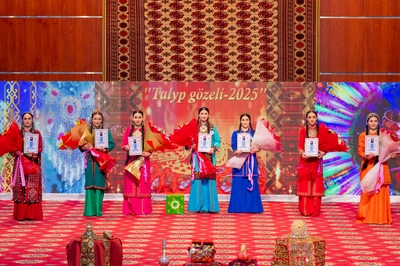 Yagshygeldi Kakayev International Oil and Gas University held a competition among female students “Student Beauty - 2025”, dedicated to International Women's Day.