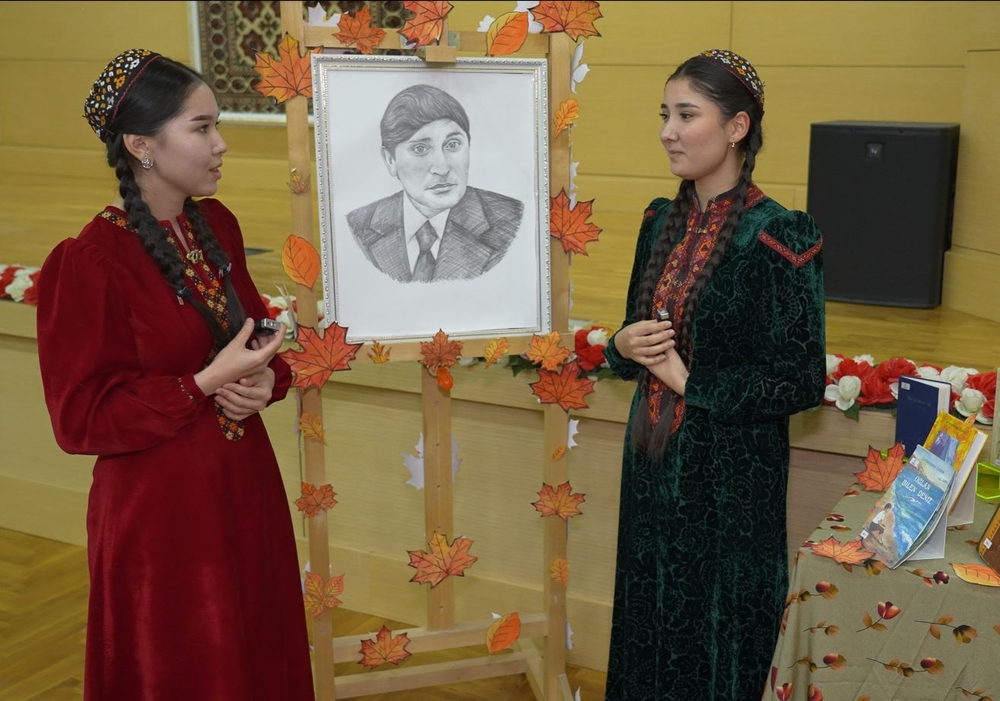 Gurbannazar Ezizowyň doglan gününiň 85 ýyllygyna  bagyşlanan ”Çeper sözüň güýji Gurbannazar Ezizow” atly dabaraly çäre geçirildi