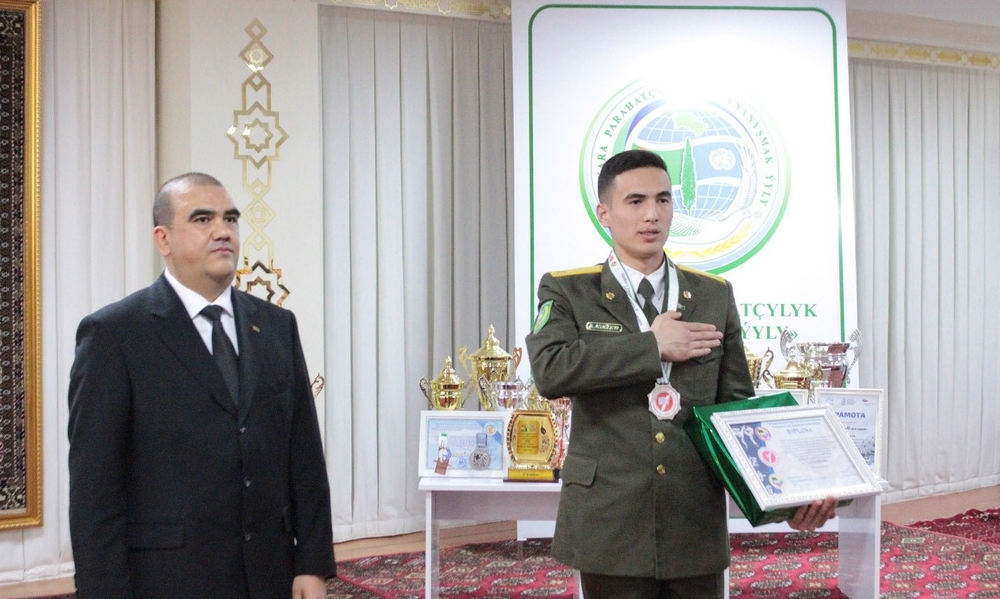 Delightful achievements of teachers and students were awarded