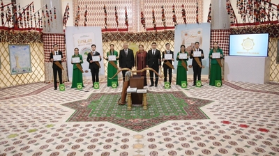 «PARAHATÇYLYGYŇ ÝAŞ ÇAPARLARY»: IV MÖWSÜMIŇ VI SAÝLAMA OÝNY GEÇIRILDI