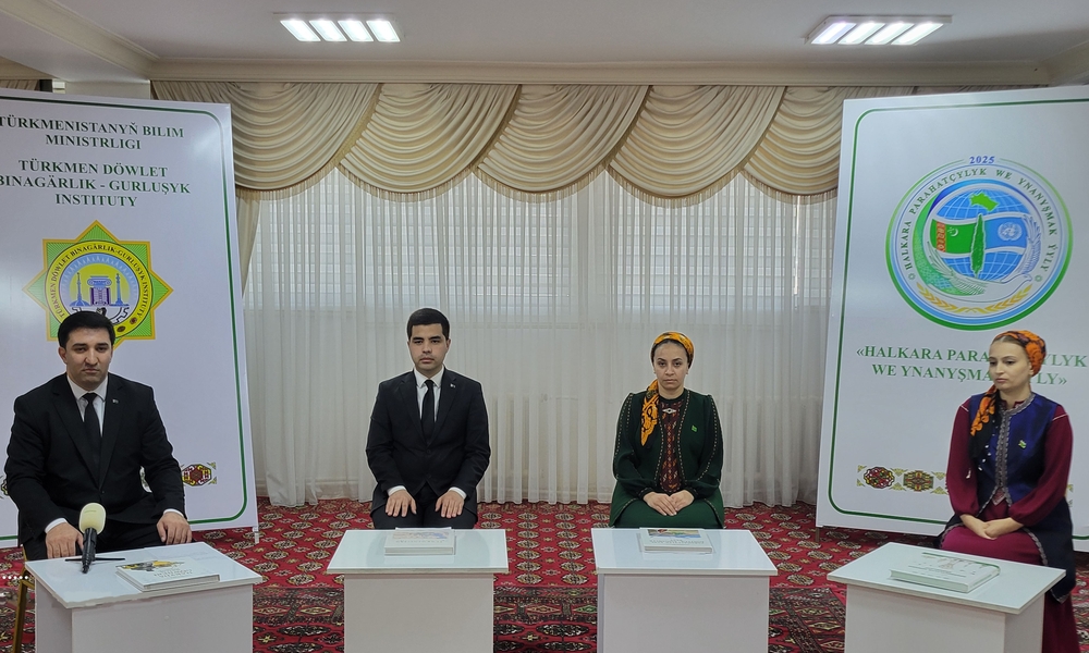 “Halkara parahatçylyk we ynanyşmak ýylynda beýik ösüşler”