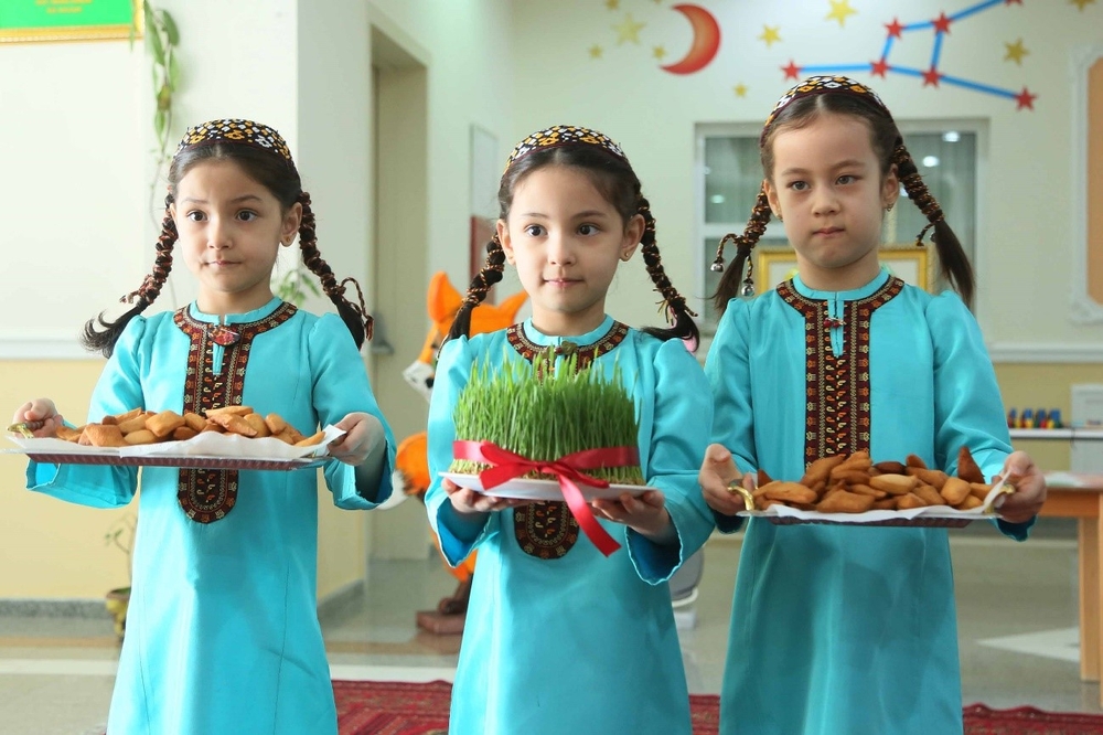 Açyk gapylar güni geçirildi